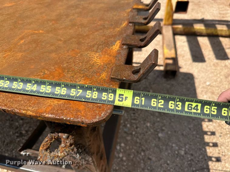 image for item NI9803 (2) welding tables