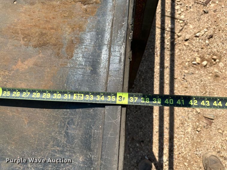 image for item NI9803 (2) welding tables