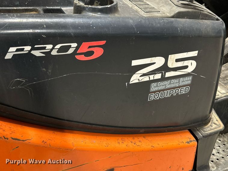 image for item NI9805 2014 Doosan G25E-5  forklift