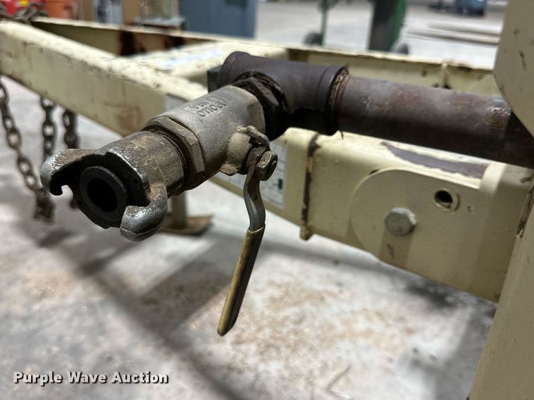 image for item NI9806 2004 Ingersoll Rand P185WJD  air compressor