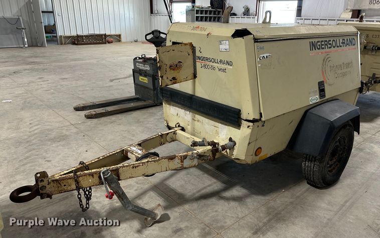 image for item NI9807 2000 Ingersoll Rand P185WJD  air compressor