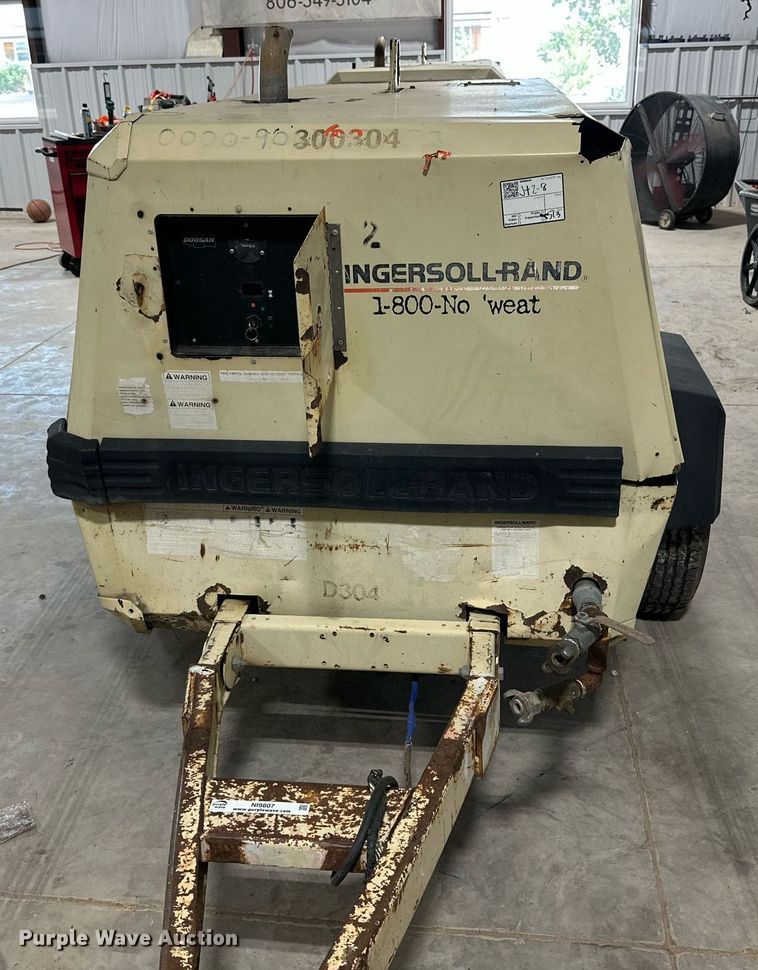 image for item NI9807 2000 Ingersoll Rand P185WJD  air compressor