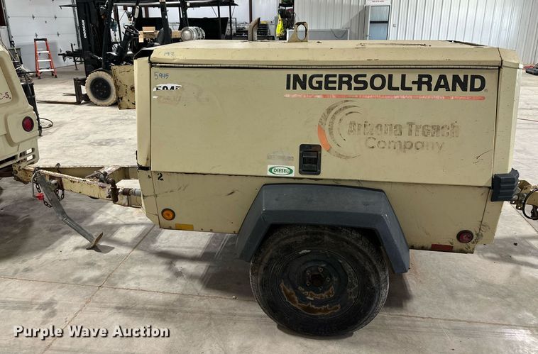 image for item NI9807 2000 Ingersoll Rand P185WJD  air compressor