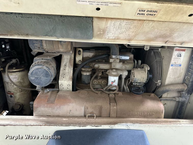 image for item NI9807 2000 Ingersoll Rand P185WJD  air compressor