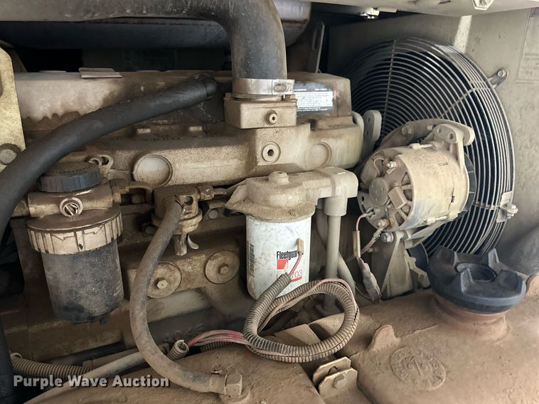 image for item NI9807 2000 Ingersoll Rand P185WJD  air compressor