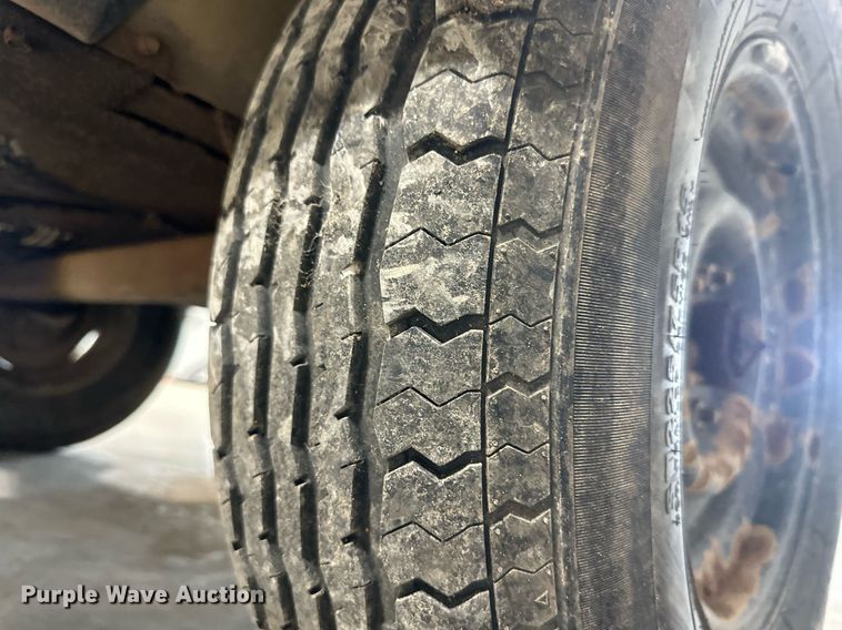 image for item NI9807 2000 Ingersoll Rand P185WJD  air compressor