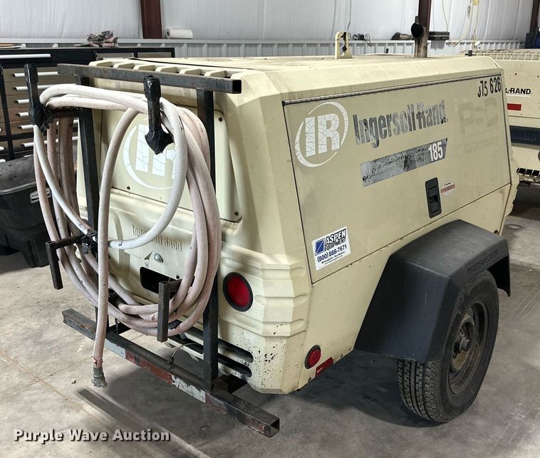 image for item NI9808 2004 Ingersoll Rand P185WJD  air compressor