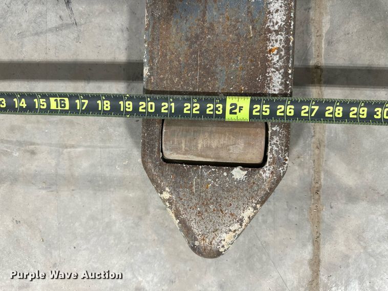 image for item NI9809 Toyota 8HBW23  electric pallet jack