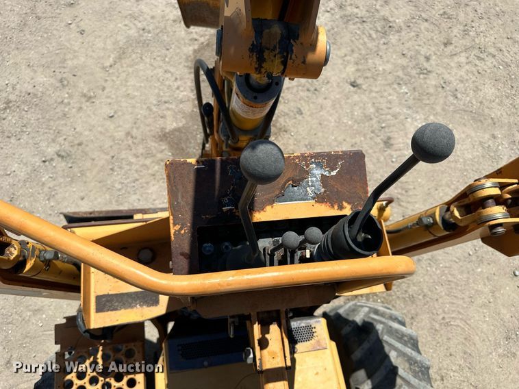 image for item NP9746 1997 Case 560  trencher