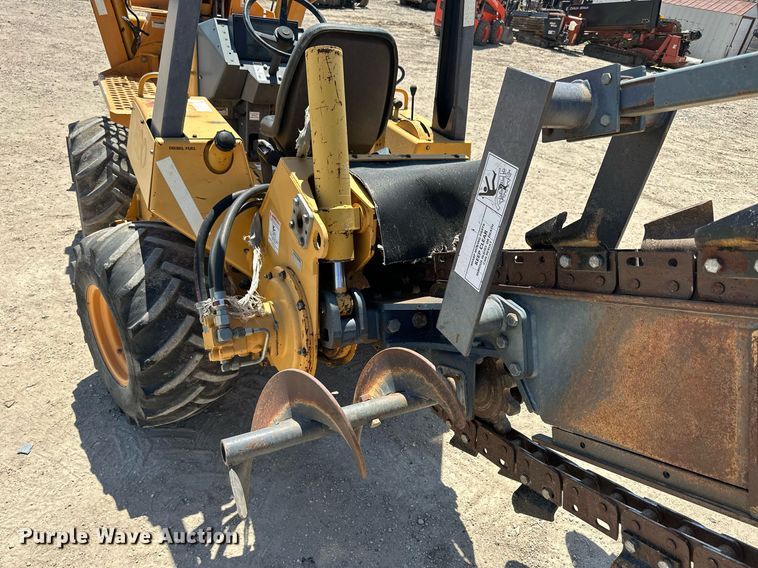 image for item NP9746 1997 Case 560  trencher