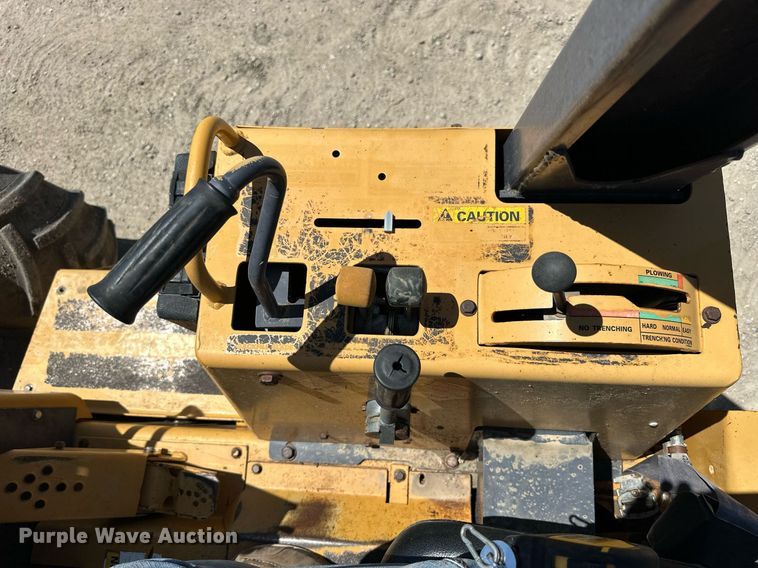 image for item NP9746 1997 Case 560  trencher