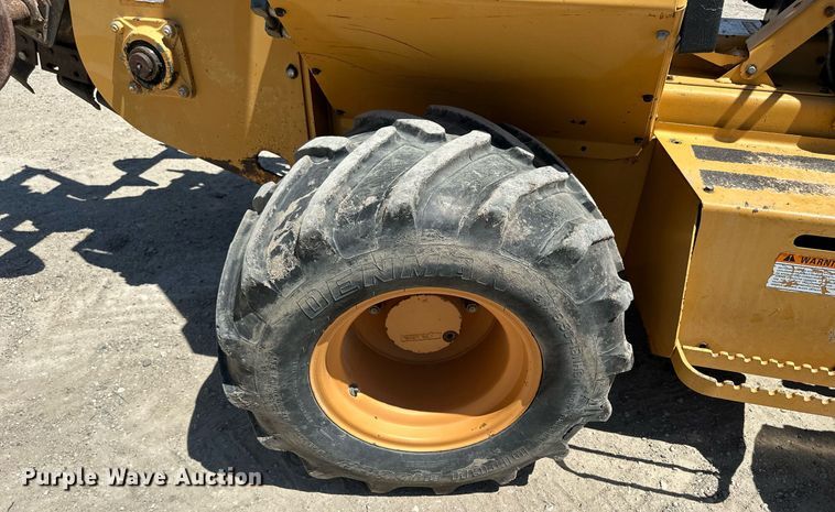 image for item NP9746 1997 Case 560  trencher