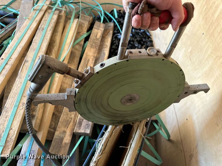 image for item NP9751 1998 Christie  fusion machine