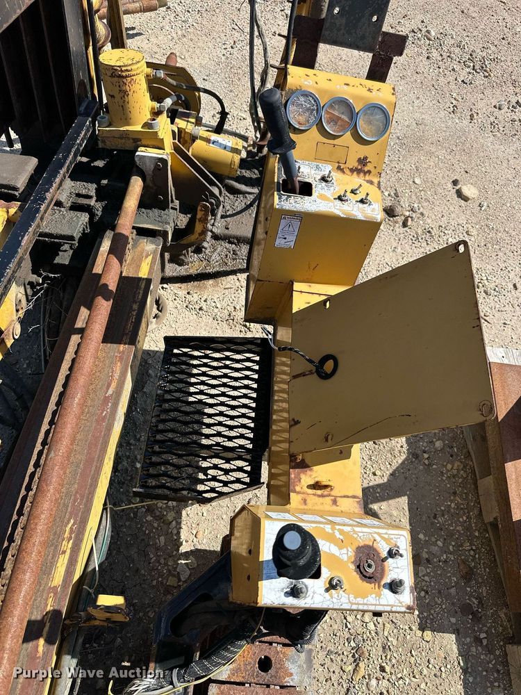 image for item NP9753 1999 Vermeer D10X15  directional boring unit