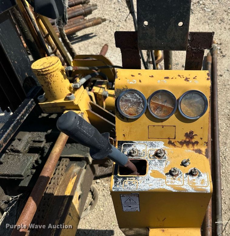 image for item NP9753 1999 Vermeer D10X15  directional boring unit