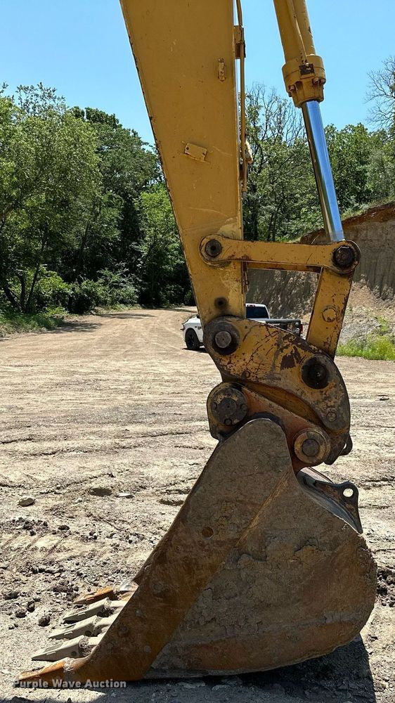 image for item OC9011 2005 Caterpillar 322C L  excavator