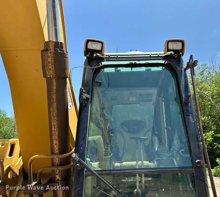 image for item OC9011 2005 Caterpillar 322C L  excavator