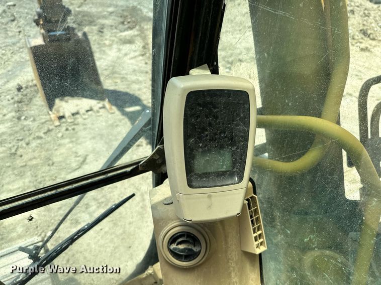 image for item OC9011 2005 Caterpillar 322C L  excavator