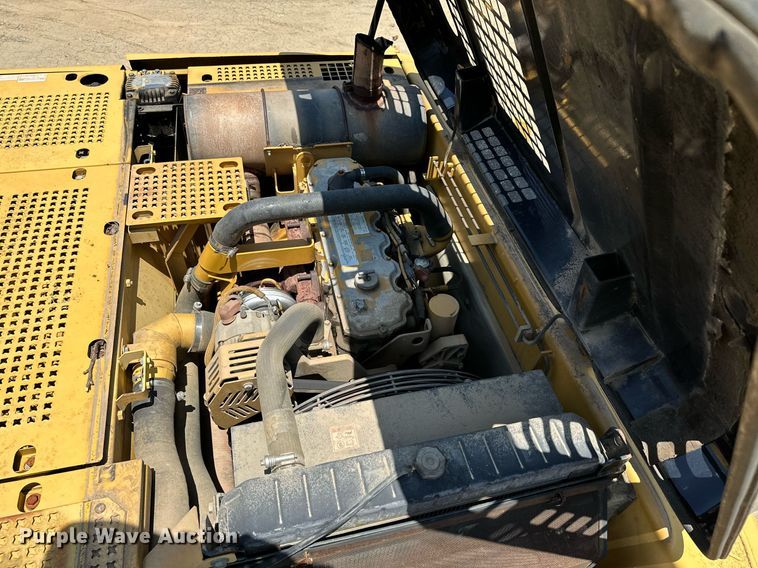 image for item OC9011 2005 Caterpillar 322C L  excavator