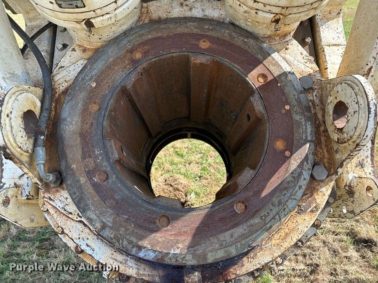 image for item OC9013 2006 Soilmec R516 HD  drilling rig