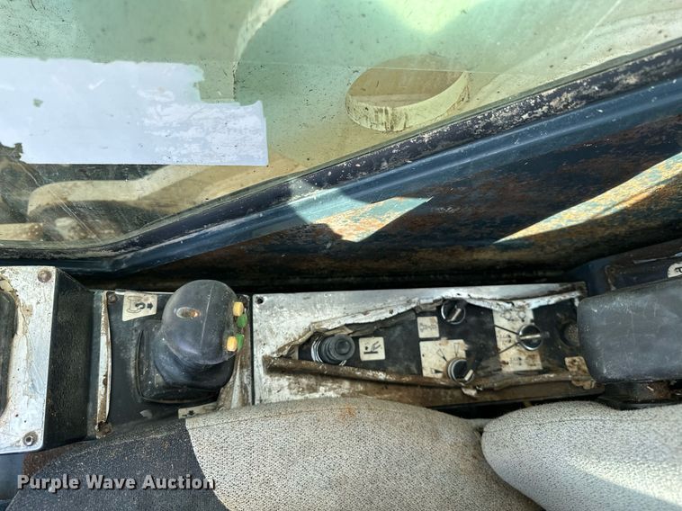 image for item OC9013 2006 Soilmec R516 HD  drilling rig