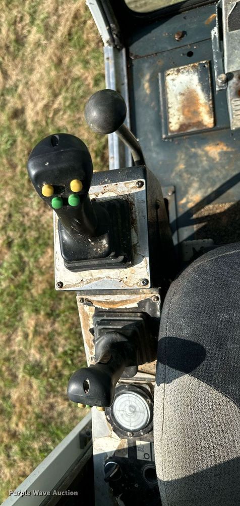 image for item OC9013 2006 Soilmec R516 HD  drilling rig