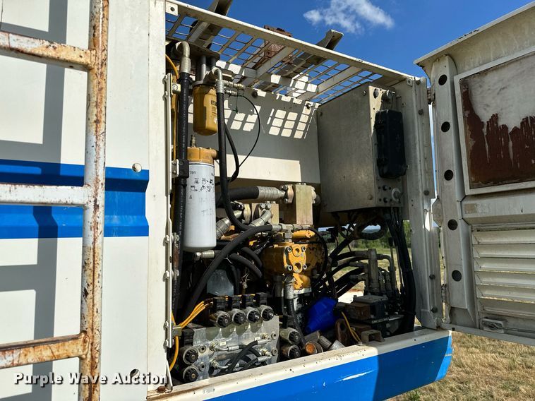 image for item OC9013 2006 Soilmec R516 HD  drilling rig