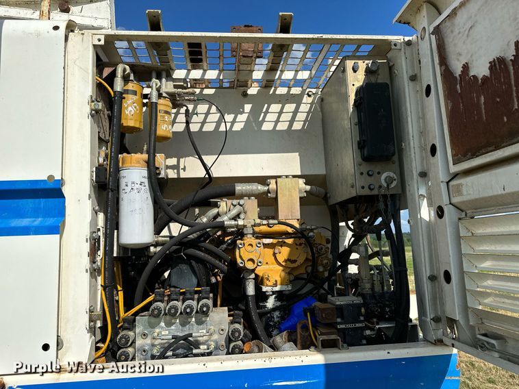 image for item OC9013 2006 Soilmec R516 HD  drilling rig