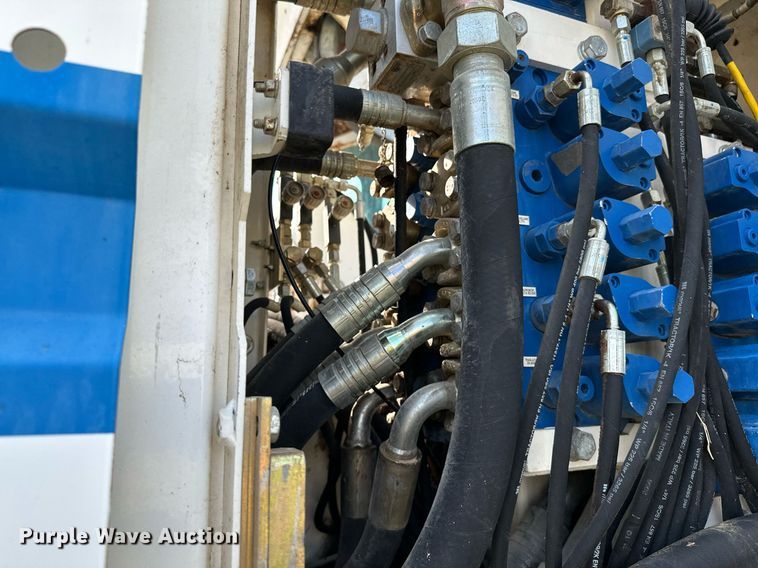 image for item OC9013 2006 Soilmec R516 HD  drilling rig