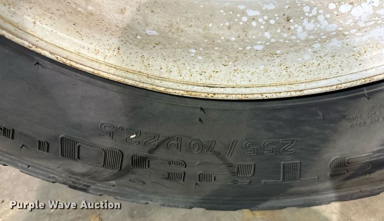 image for item OC9018 2008 Trail King TK22FA-051  pin-on axle