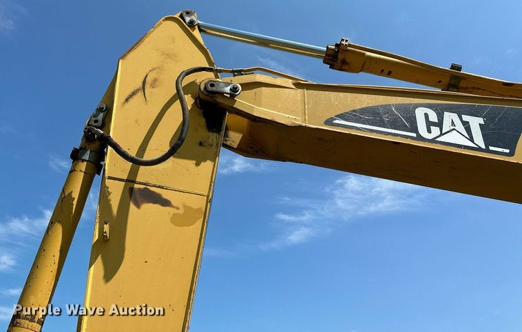 image for item OC9022 2003 Caterpillar 322C L  excavator