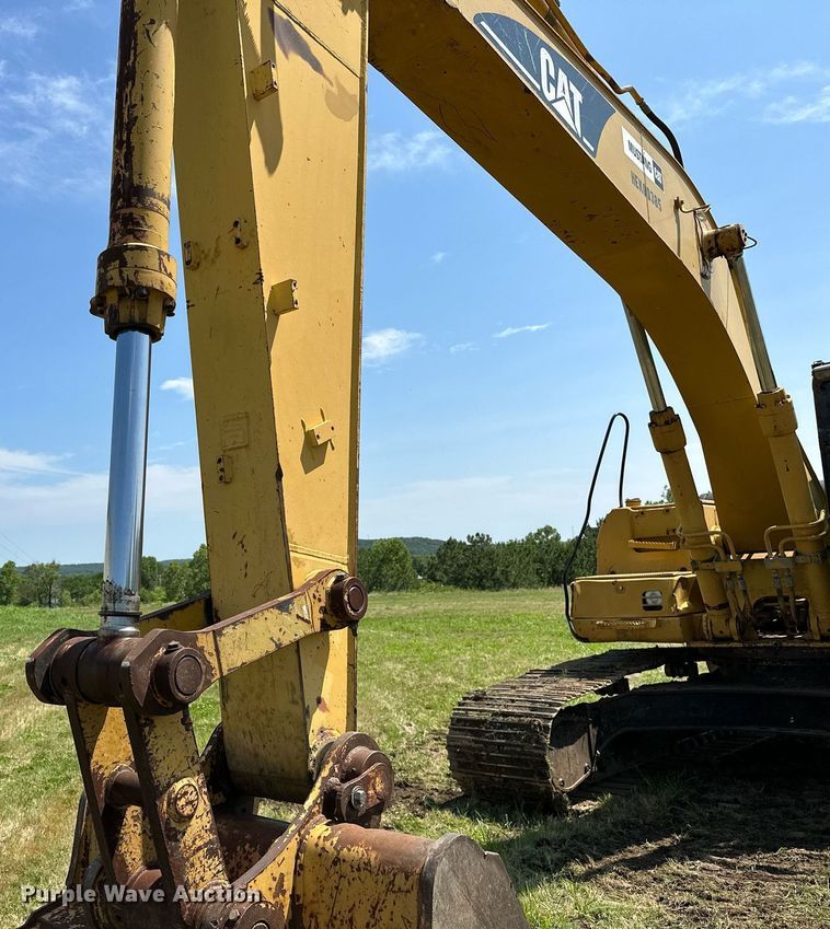 image for item OC9022 2003 Caterpillar 322C L  excavator