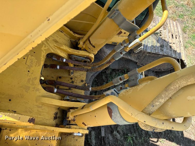 image for item OC9022 2003 Caterpillar 322C L  excavator