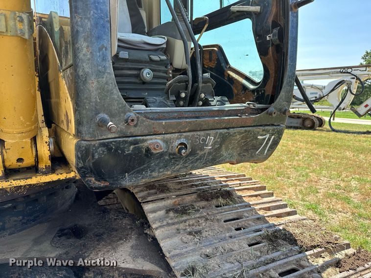 image for item OC9022 2003 Caterpillar 322C L  excavator