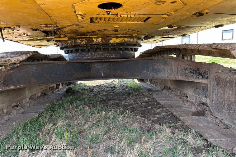 image for item OC9022 2003 Caterpillar 322C L  excavator