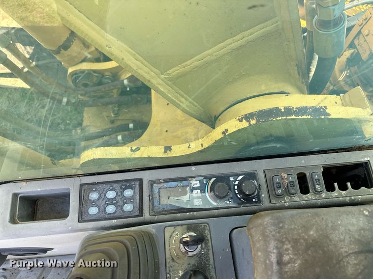 image for item OC9022 2003 Caterpillar 322C L  excavator