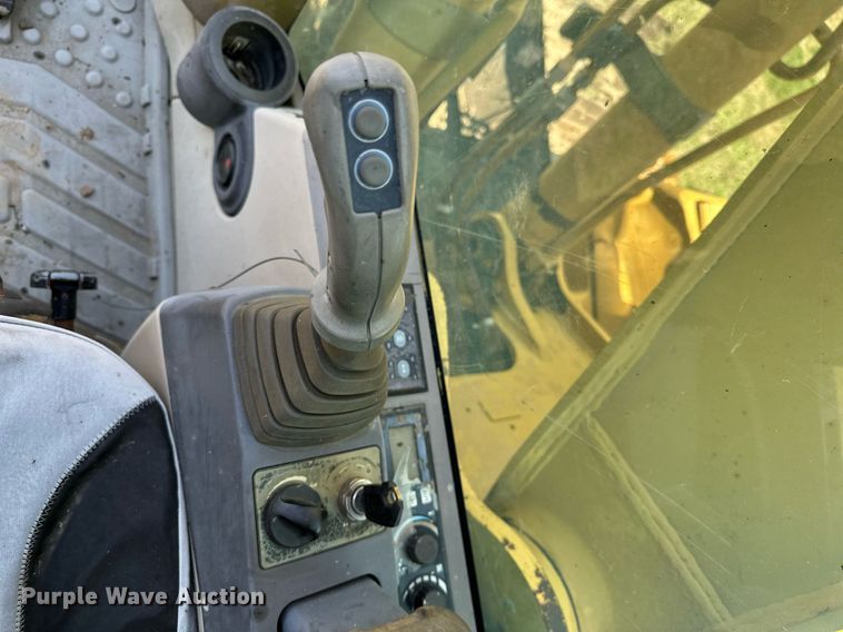 image for item OC9022 2003 Caterpillar 322C L  excavator