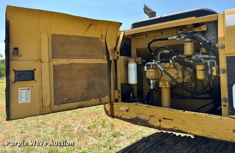 image for item OC9022 2003 Caterpillar 322C L  excavator