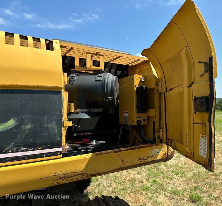 image for item OC9022 2003 Caterpillar 322C L  excavator