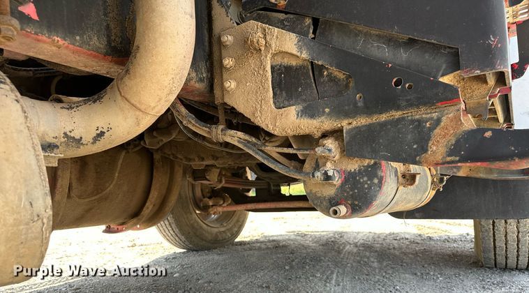 image for item OC9023 1995 White GMC WB  utility / service truck