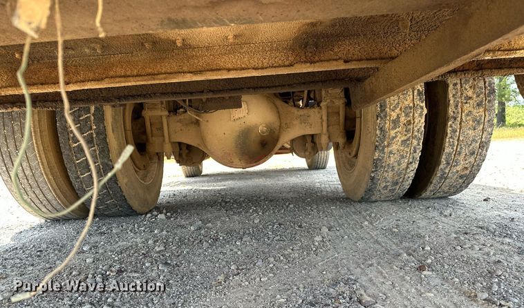 image for item OC9023 1995 White GMC WB  utility / service truck