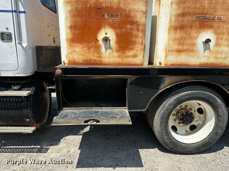 image for item OC9023 1995 White GMC WB  utility / service truck