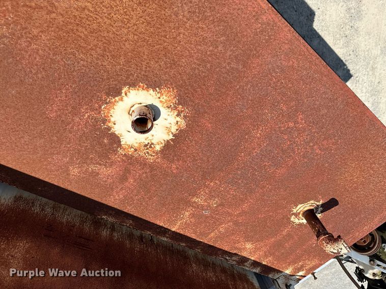 image for item OC9023 1995 White GMC WB  utility / service truck