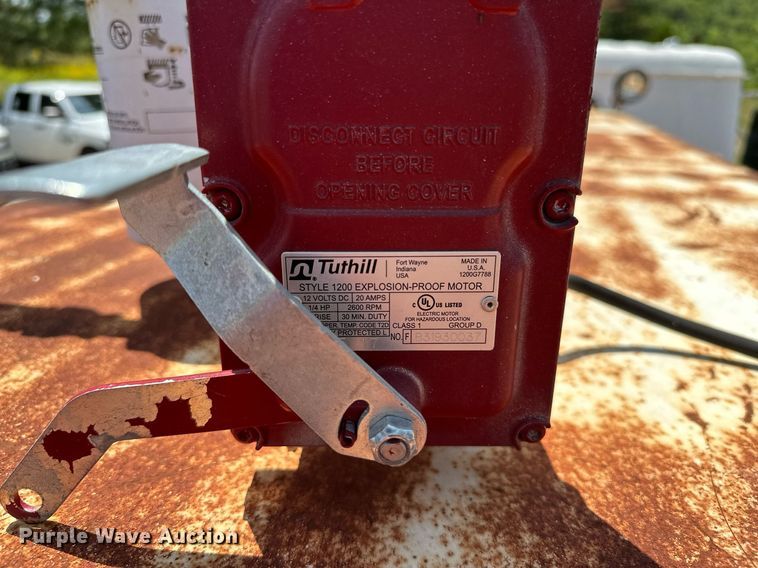 image for item OC9023 1995 White GMC WB  utility / service truck