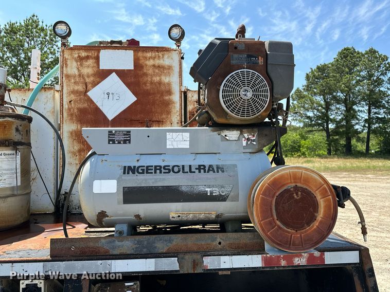 image for item OC9023 1995 White GMC WB  utility / service truck