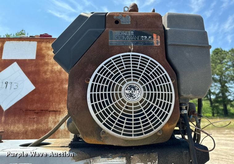 image for item OC9023 1995 White GMC WB  utility / service truck