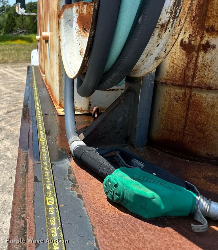 image for item OC9023 1995 White GMC WB  utility / service truck