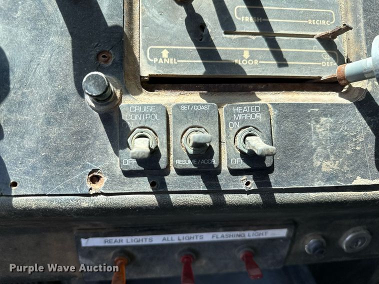 image for item OC9023 1995 White GMC WB  utility / service truck