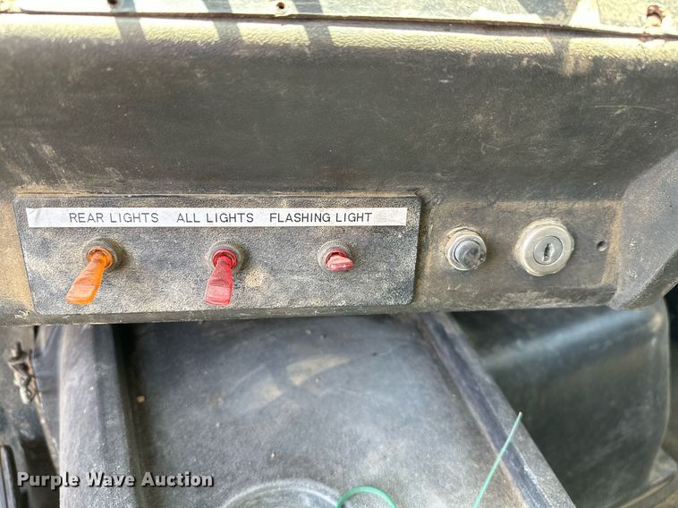 image for item OC9023 1995 White GMC WB  utility / service truck