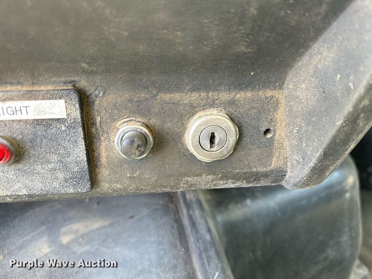 image for item OC9023 1995 White GMC WB  utility / service truck